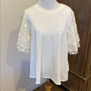 Elegant White Lace Sleeve Blouse